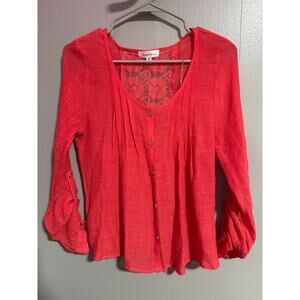 Sugar Rain Coral Lace Back Boho Blouse Size Medium Roll Tab Sleeve